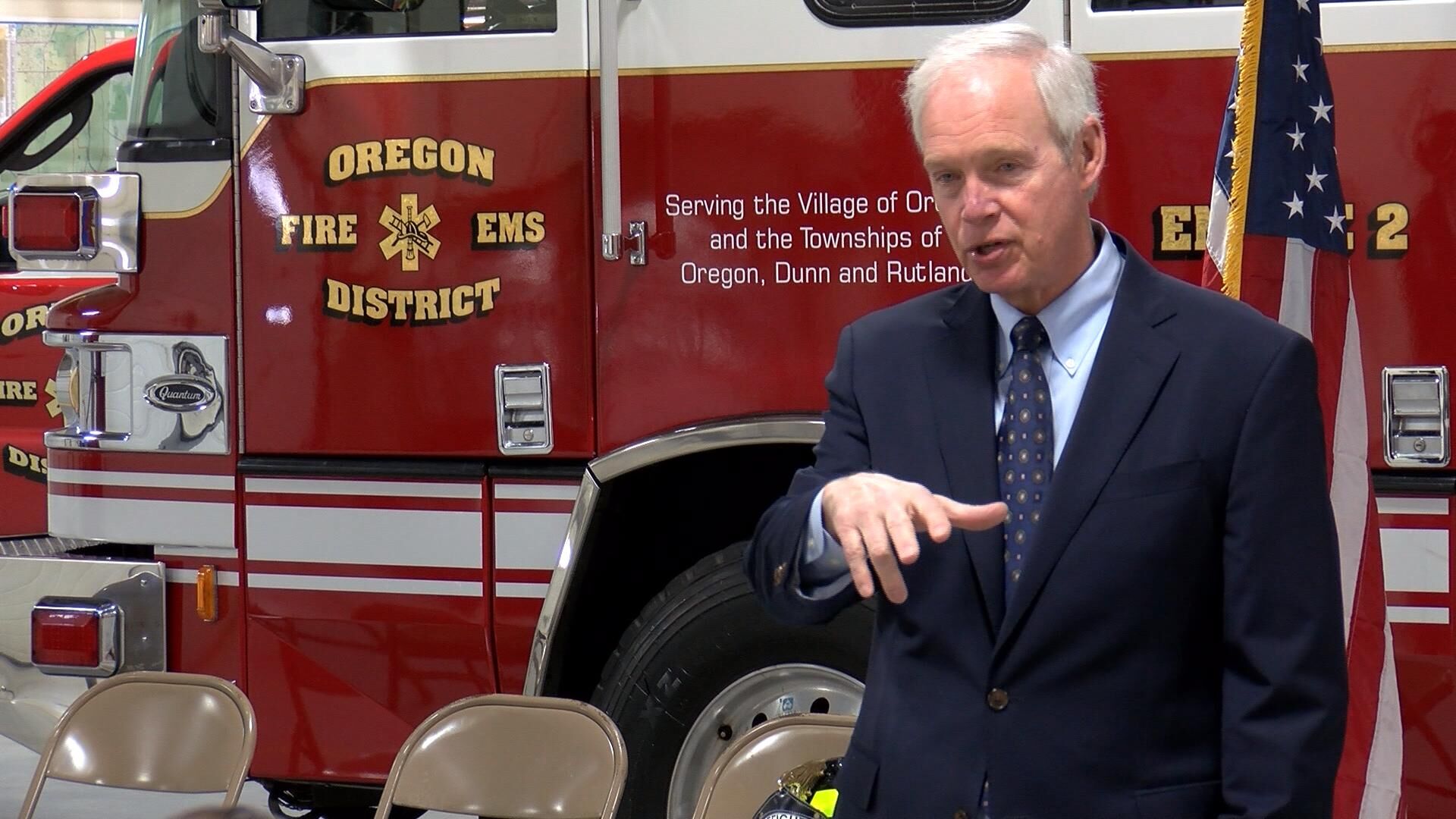 RON JOHN AT OREGON FD.jpg